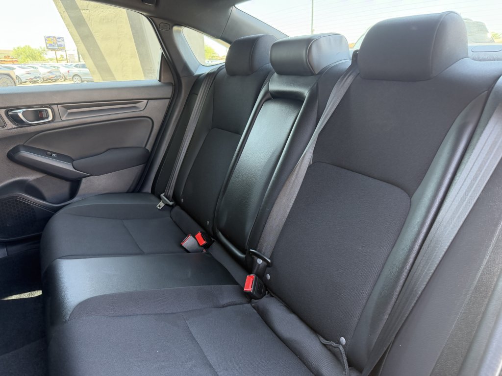 Used 2025 Honda Civic Sport image 33