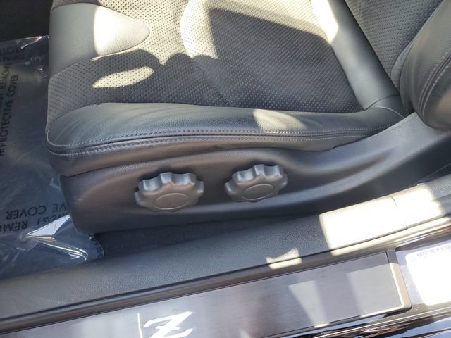 Certified 2025 Nissan Z Performance w/ Floor Mat Package RWD image 11