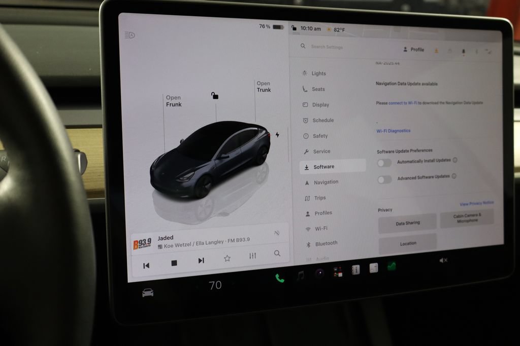 Used 2023 Tesla Model 3 Standard Range RWD image 34