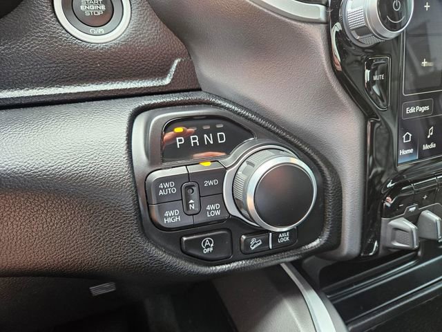 Used 2022 RAM 1500 Big Horn AWD/4WD image 31