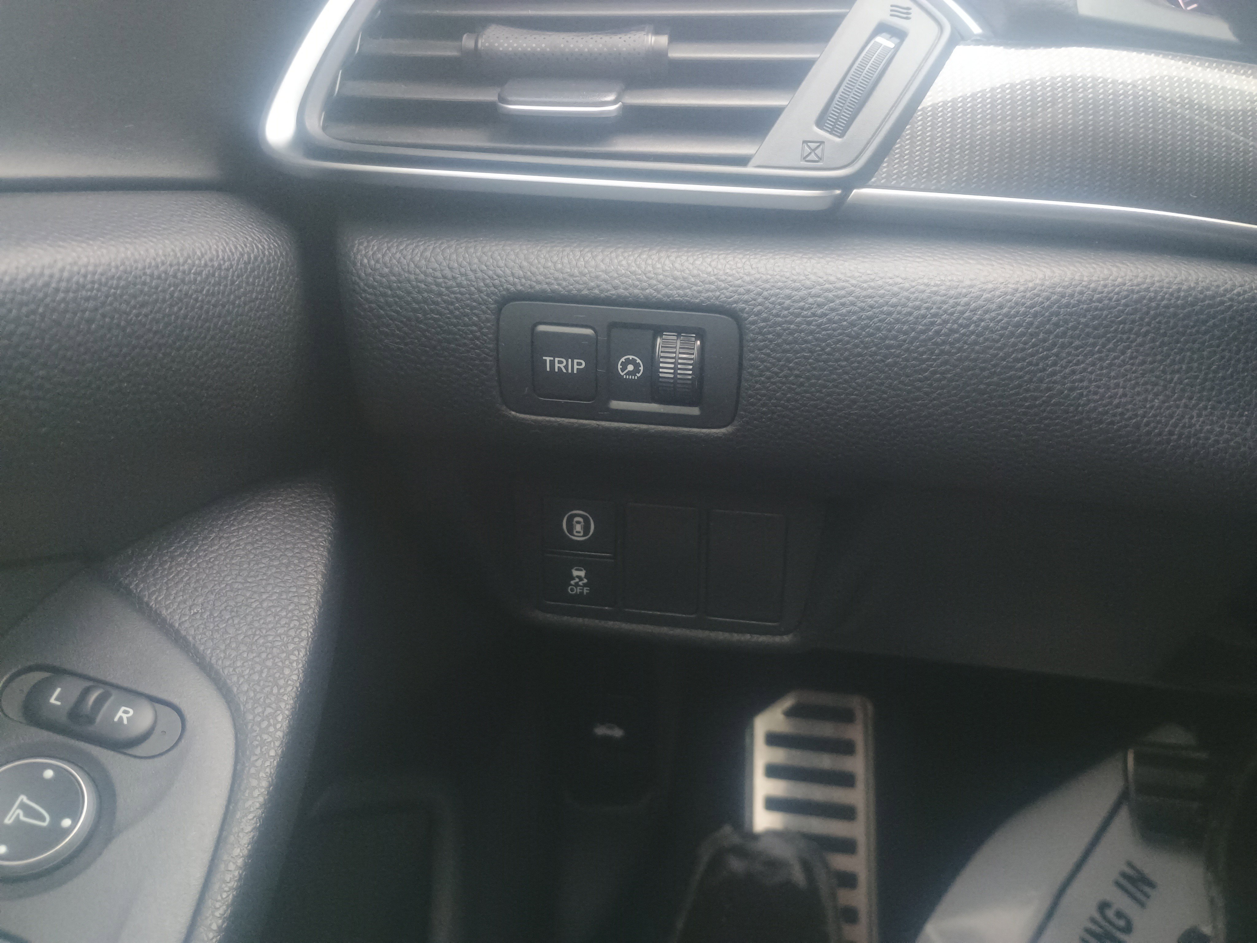 Used 2022 Honda Accord Sport image 18