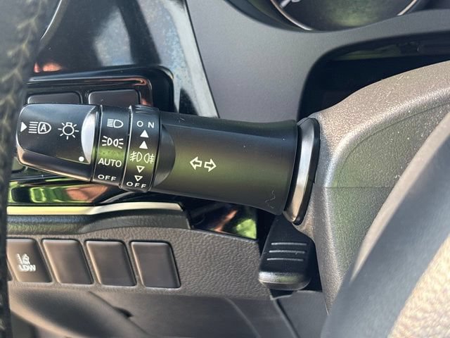 Used 2020 Mitsubishi Outlander SE FWD image 18