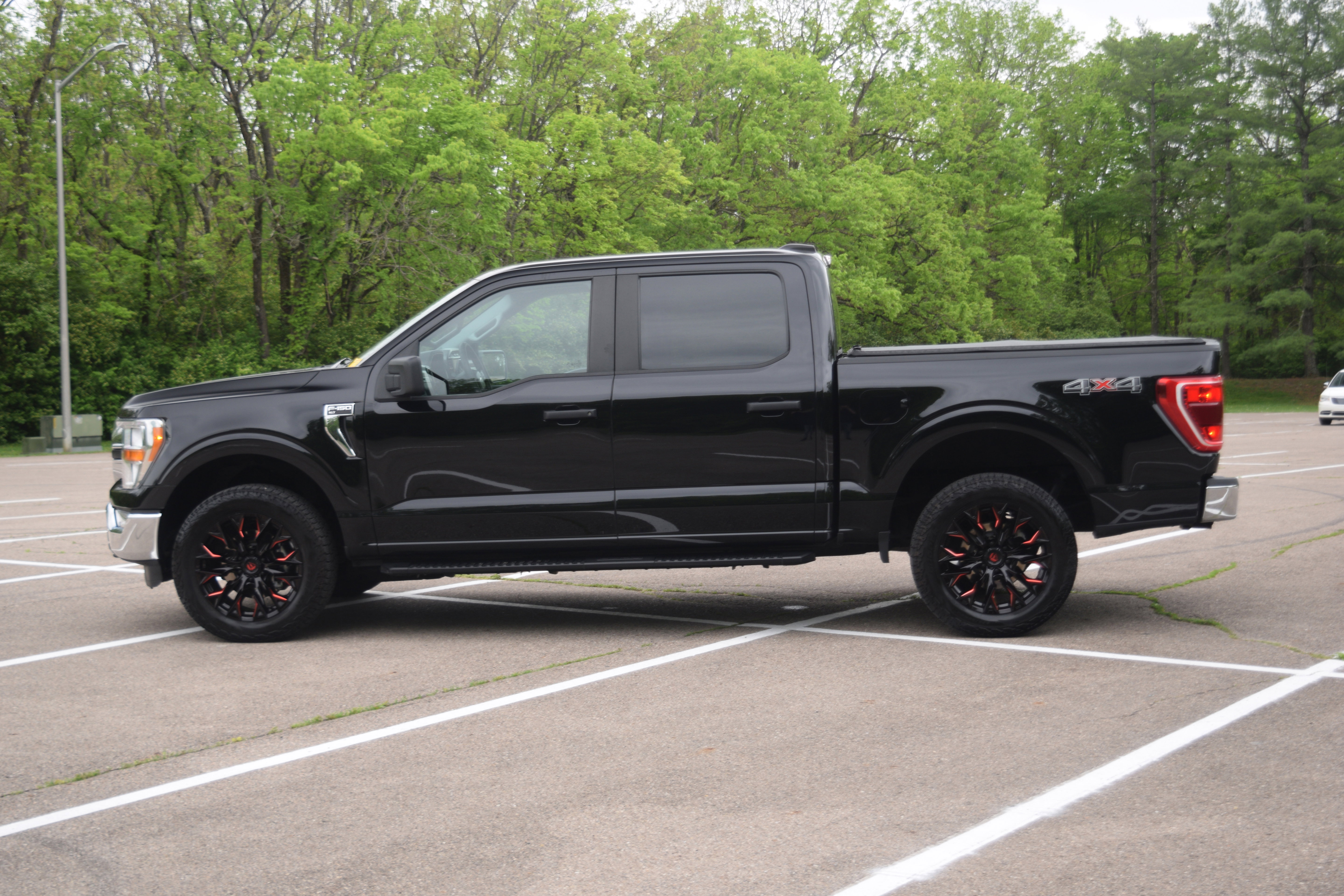 Used 2021 Ford F150 XLT w/ Trailer Tow Package AWD/4WD image 20