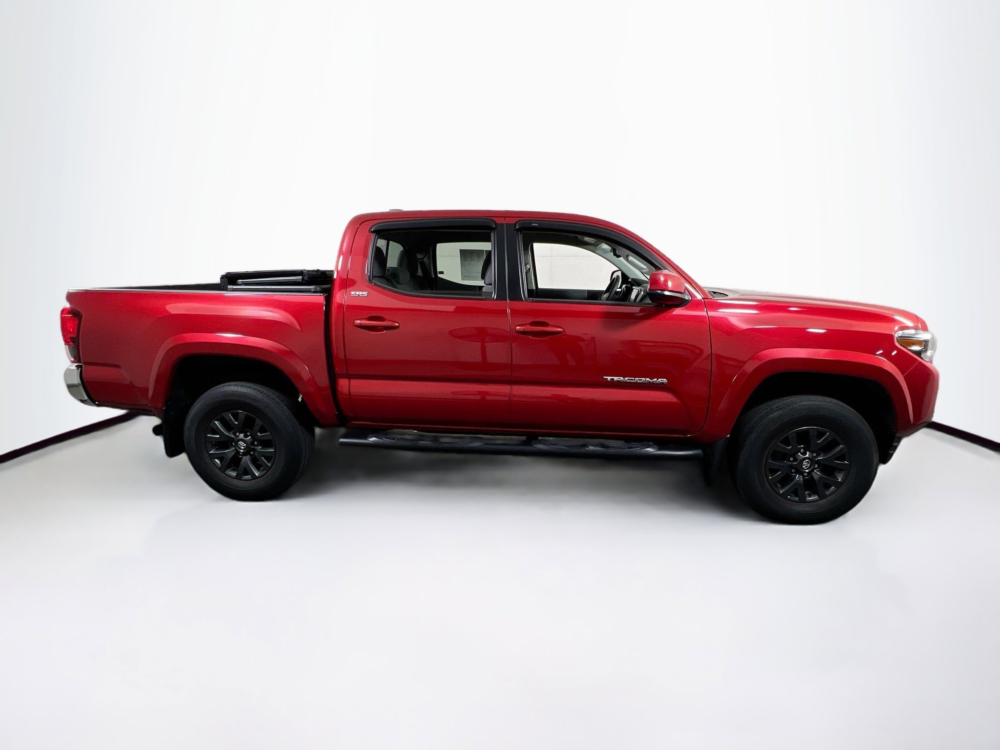 Used 2022 Toyota Tacoma SR5 image 4