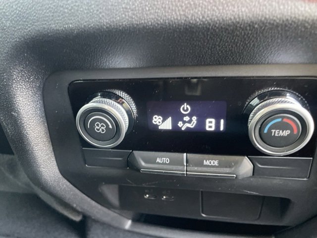 Used 2025 Buick Enclave Preferred image 38