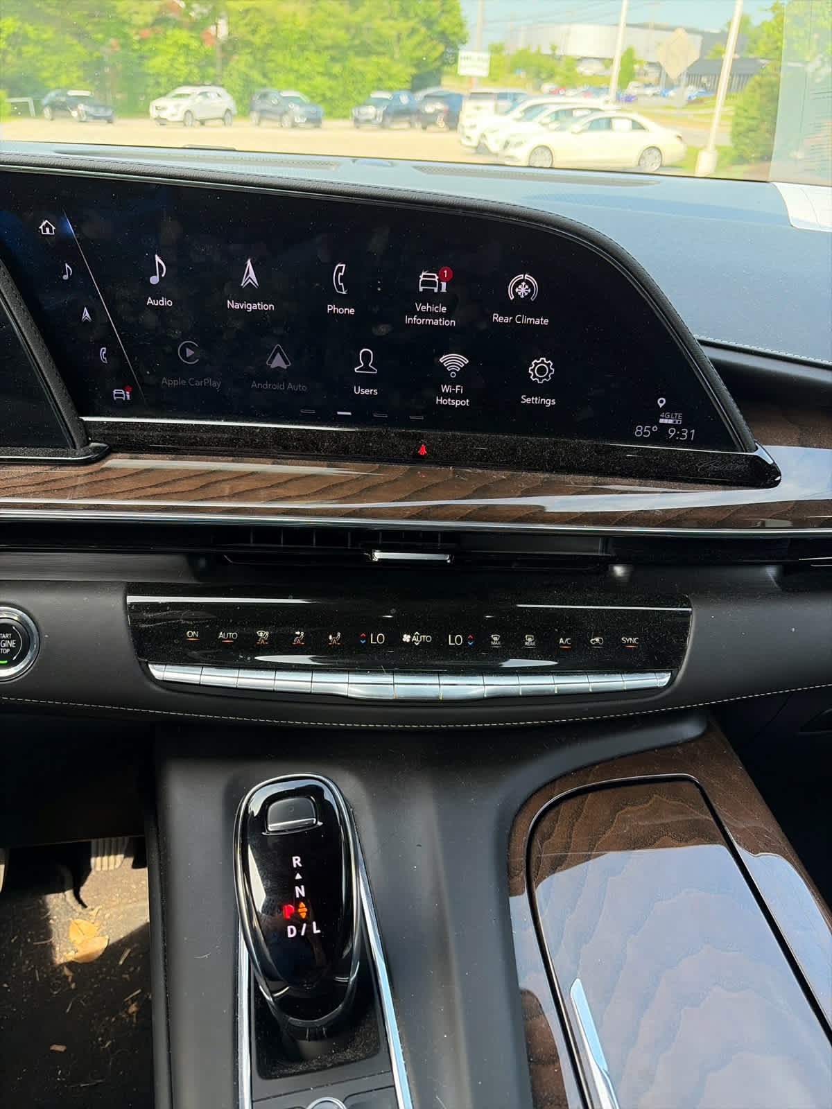 Certified 2023 Cadillac Escalade Sport Platinum w/ LPO, ONYX Package AWD/4WD image 16