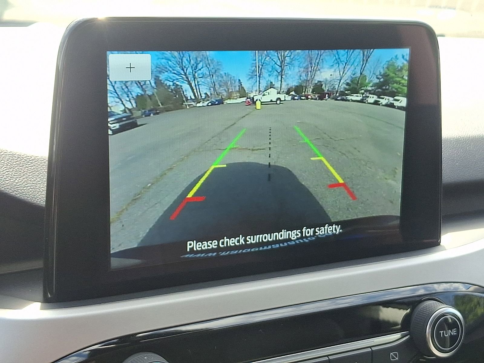 Used 2022 Ford Escape SE w/ Cold Weather Package AWD/4WD image 19