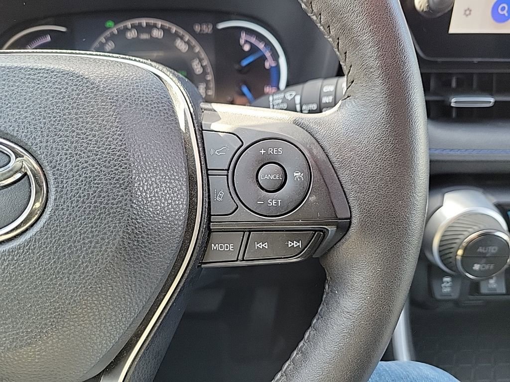 Used 2024 Toyota RAV4 XSE w/ Weather Package image 28