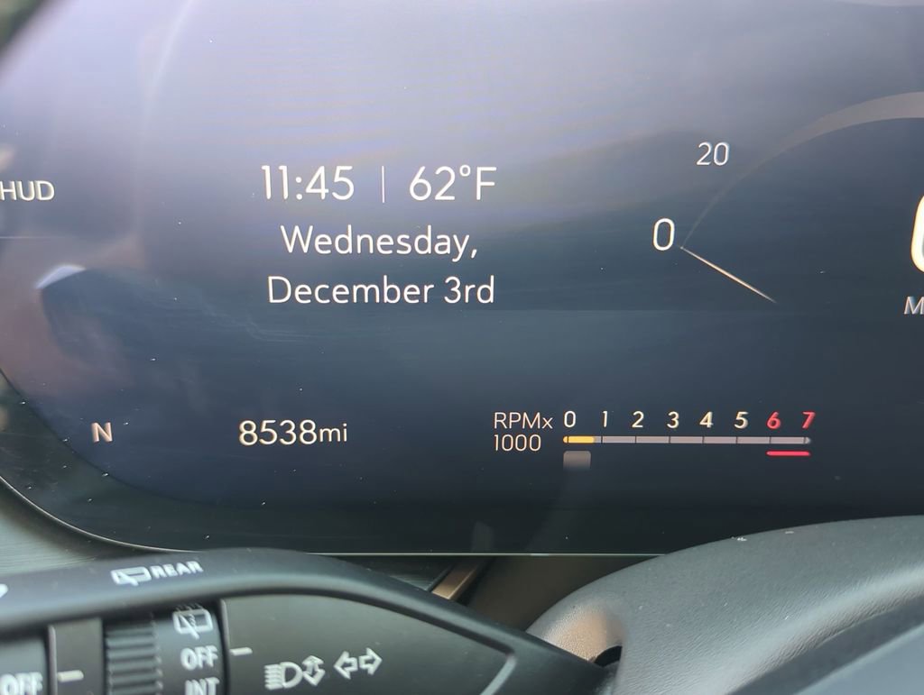 Used 2025 Buick Envision Sport Touring image 12