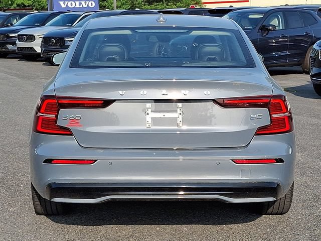 Used 2023 Volvo S60 B5 Core w/ Climate Package FWD image 5