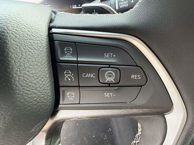 New 2026 Jeep Grand Cherokee Altitude AWD/4WD image 13