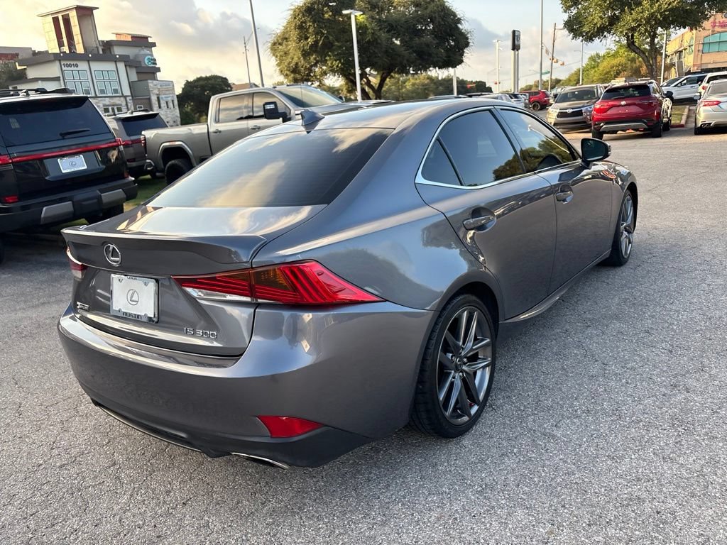 Used 2018 Lexus IS 300 F Sport w/ F Sport Package RWD image 5