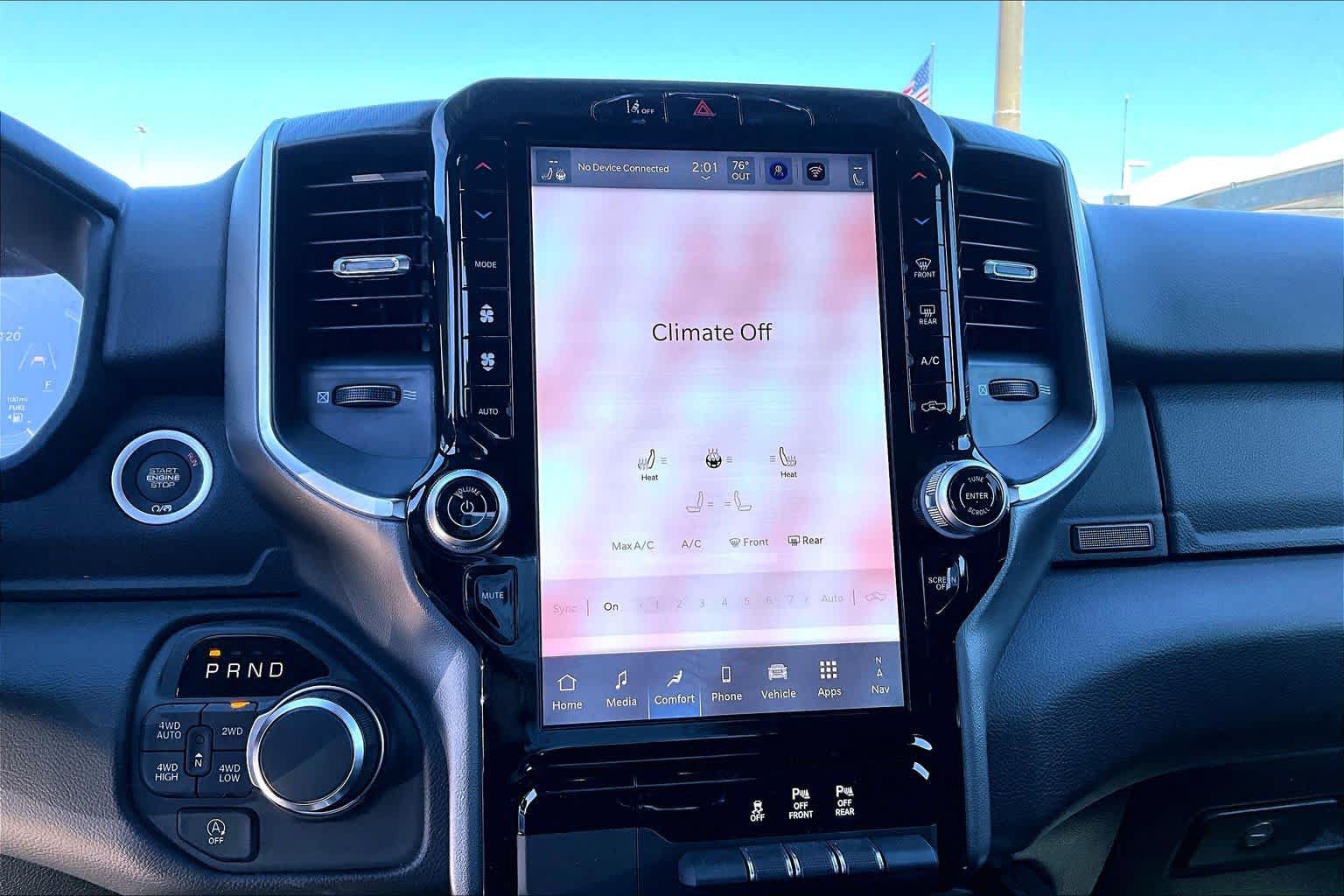 New 2026 RAM 1500 4x4 Crew Cab image 17