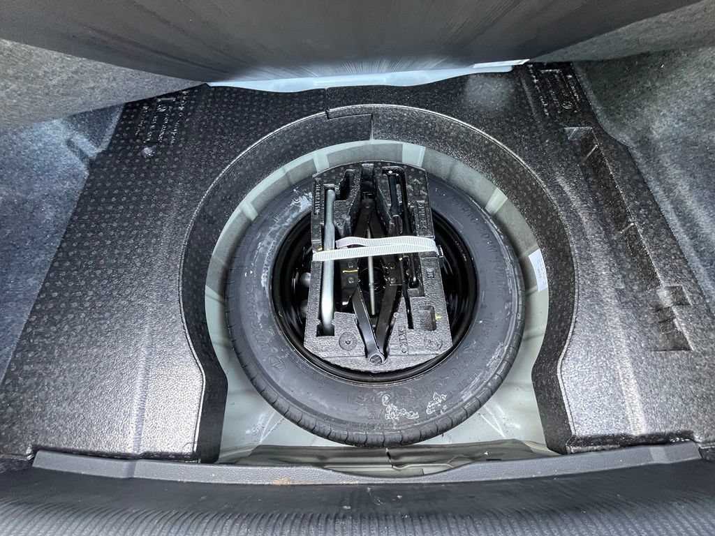 Certified 2020 Volkswagen Passat 2.0T R-Line FWD image 30