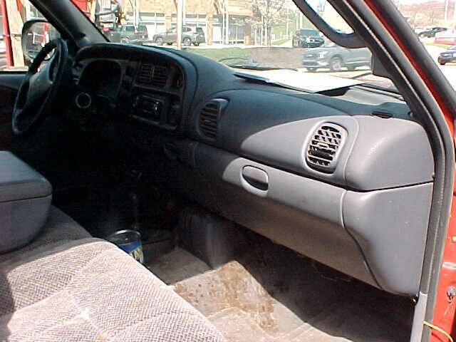 Used 1998 Dodge Ram 2500 Truck 4x4 Quad Cab image 12