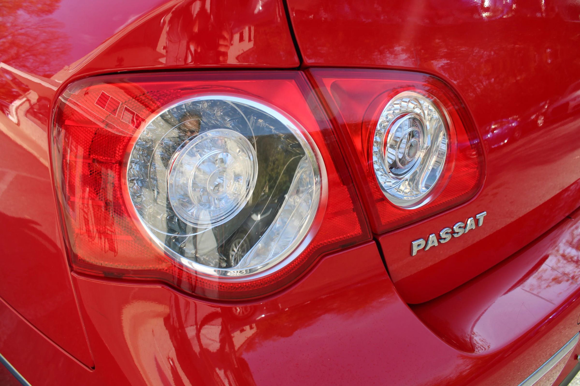 Used 2008 Volkswagen Passat Lux image 32