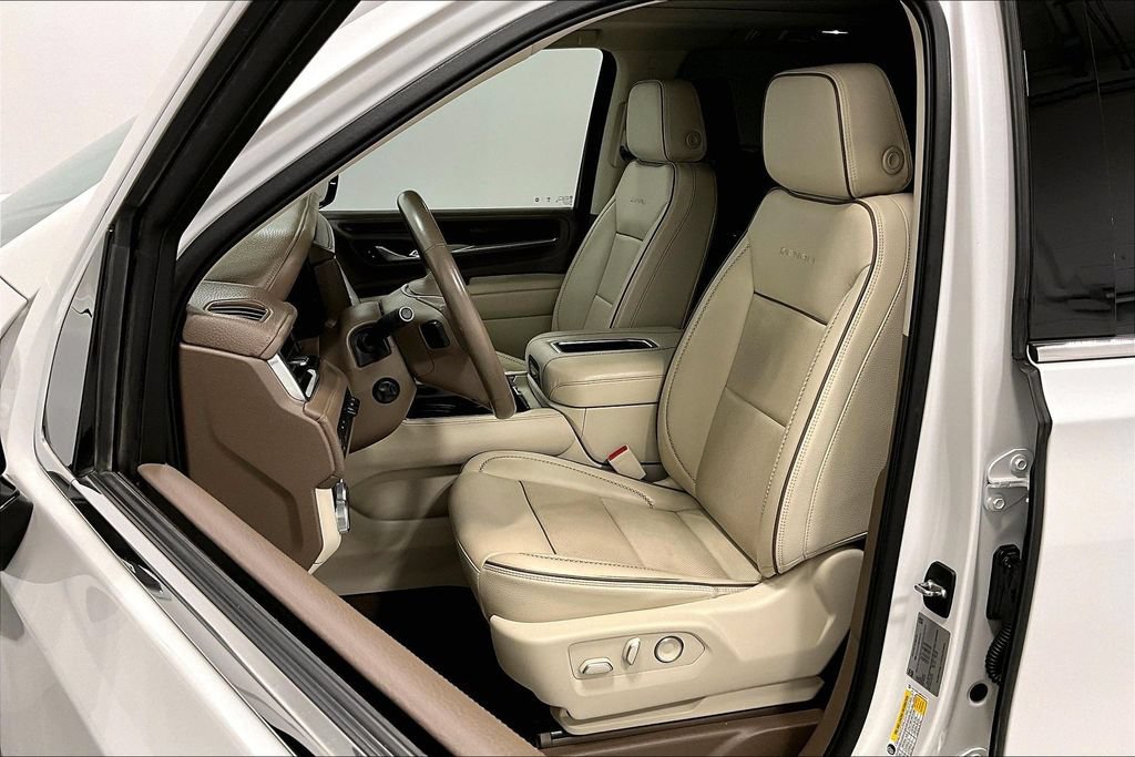 Used 2021 GMC Yukon Denali AWD/4WD image 31