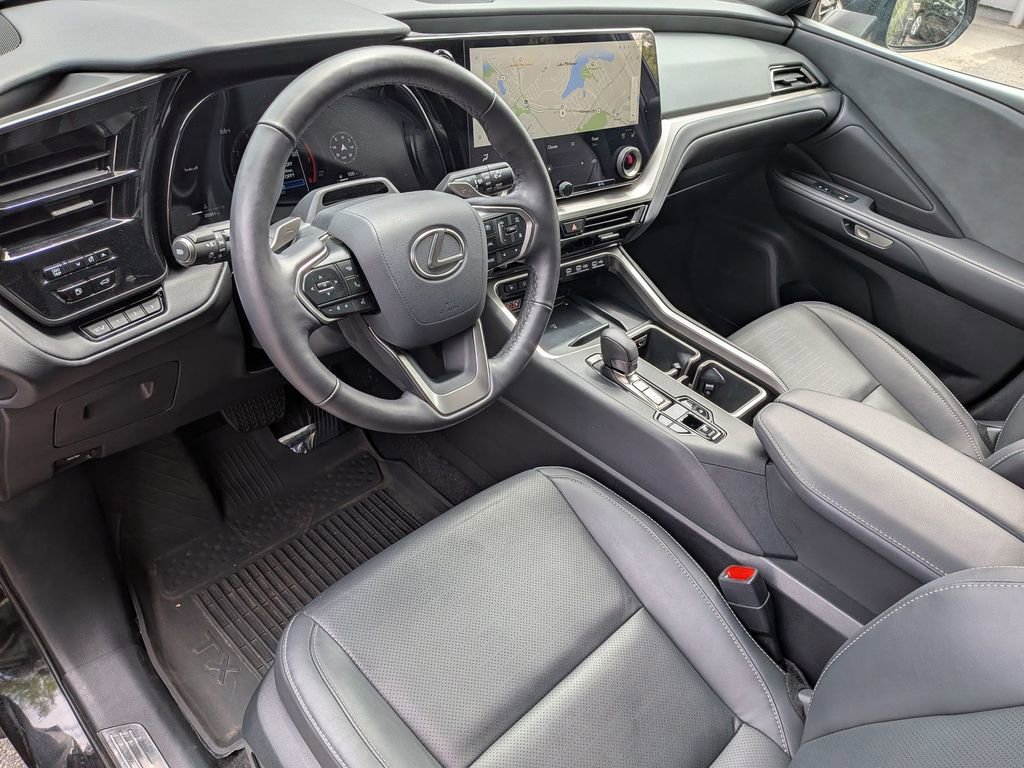 Used 2025 Lexus TX 350 AWD w/ Technology Package image 11