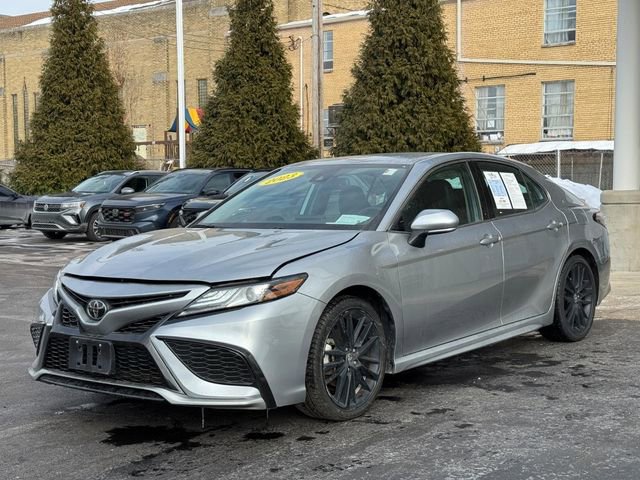 Used 2023 Toyota Camry XSE image 7