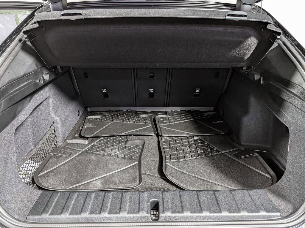 Used 2025 BMW X2 M35i w/ M Sport Professional Package image 45