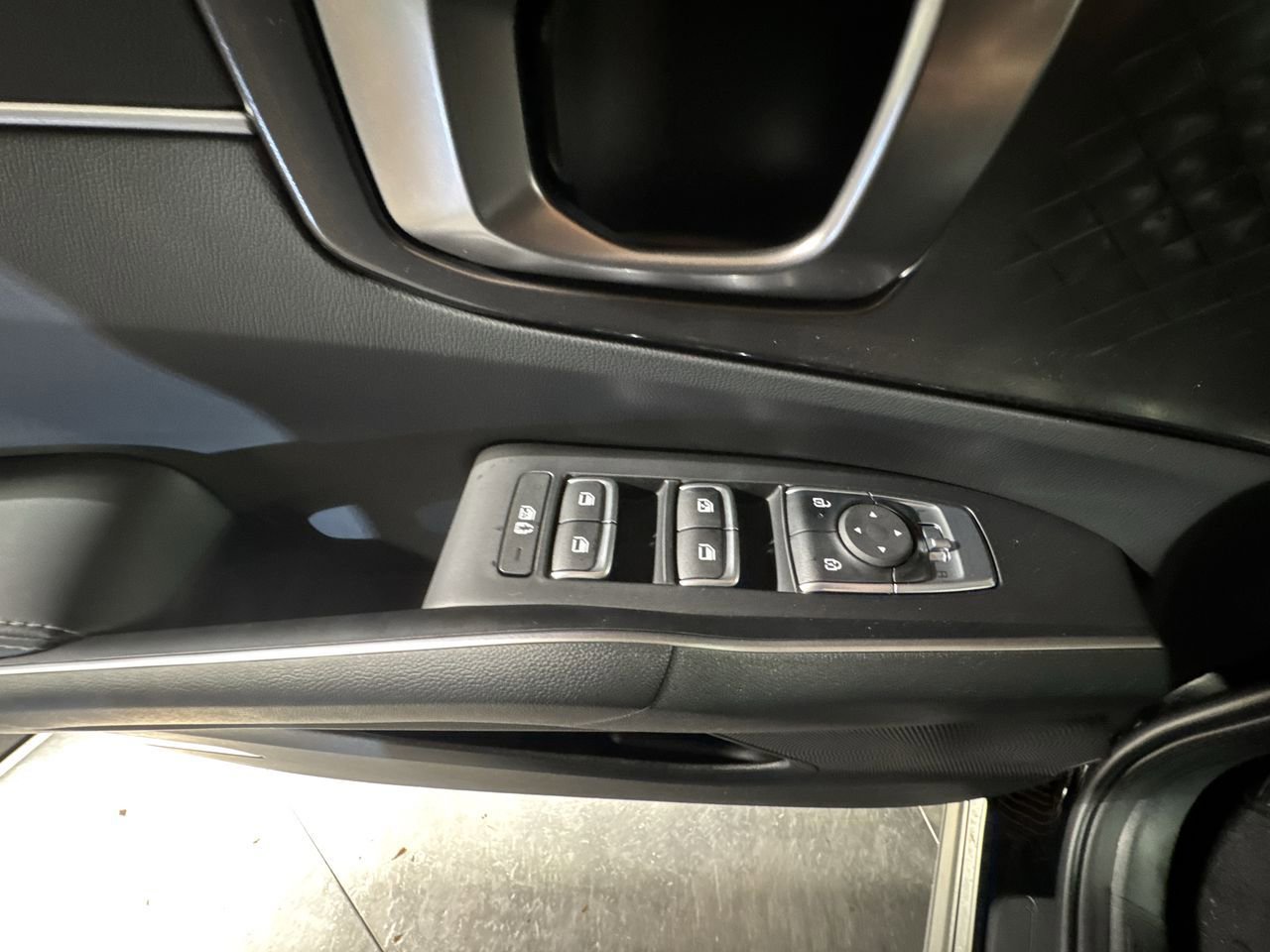 New 2026 Kia Sorento S image 19