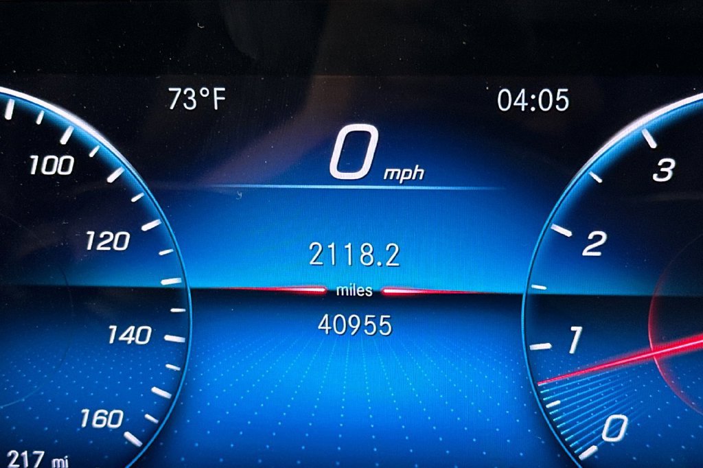Used 2022 Mercedes-Benz GLB 250 4MATIC image 33