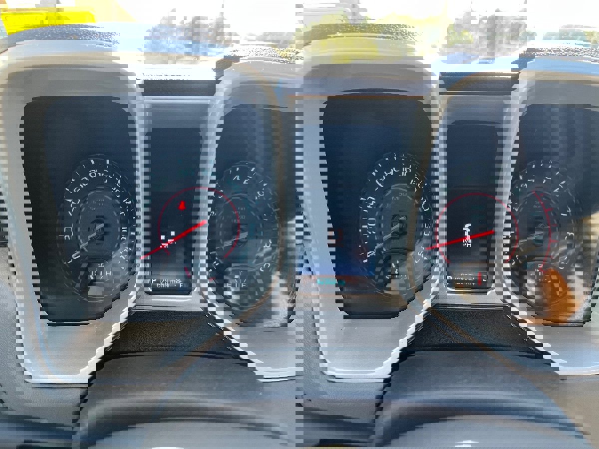 Used 2014 Chevrolet Camaro SS image 21