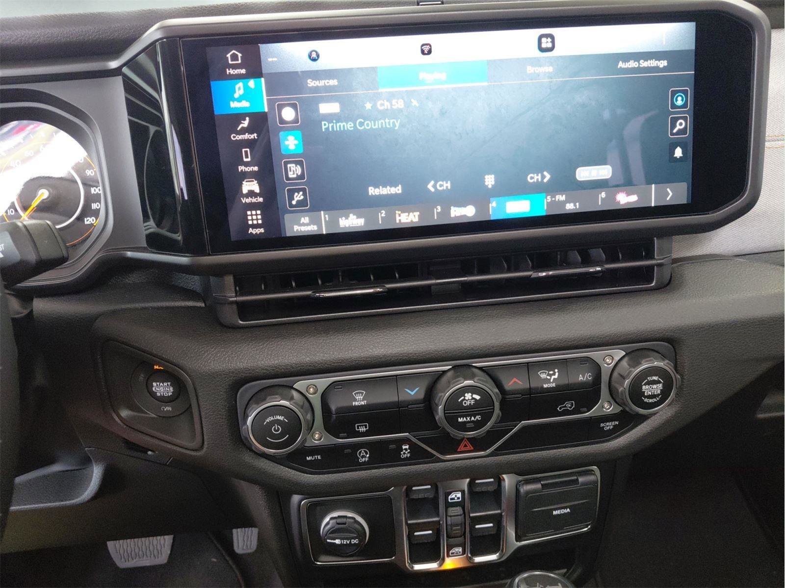 New 2025 Jeep Wrangler Sport S image 28