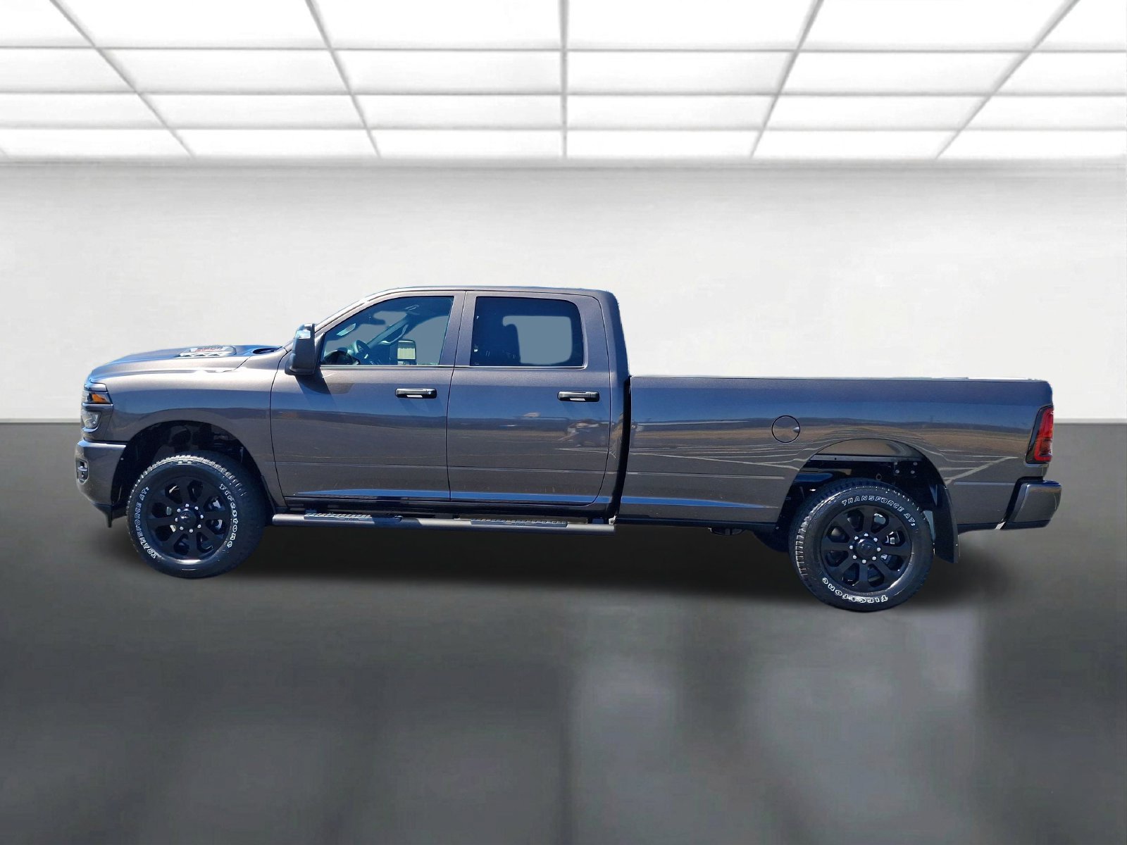 New 2026 RAM 2500 Tradesman AWD/4WD image 6
