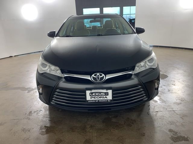 Used 2015 Toyota Camry LE image 3