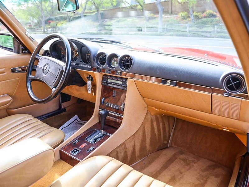 Used 1988 Mercedes-Benz 560 SL image 17