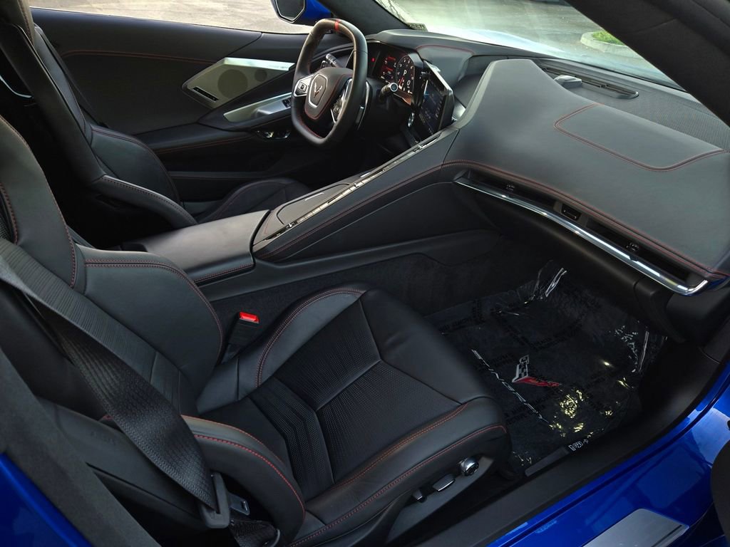 Used 2020 Chevrolet Corvette Stingray Premium Cpe w/ 3LT Preferred Equipment Group image 20