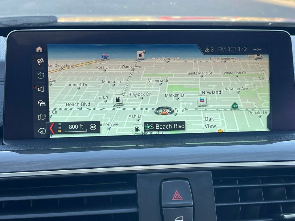 Used 2018 BMW 330i Sedan image 4