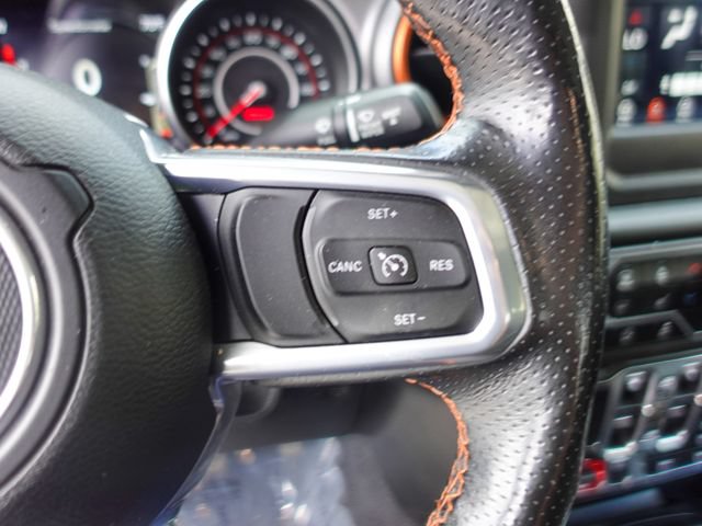 Used 2020 Jeep Gladiator Mojave w/ Cold Weather Group AWD/4WD image 16