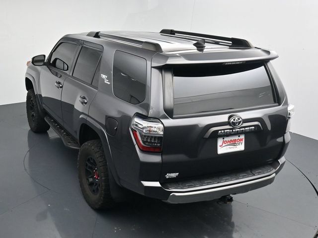 Used 2022 Toyota 4Runner TRD Off-Road Premium w/ Moonroof Package AWD/4WD image 28