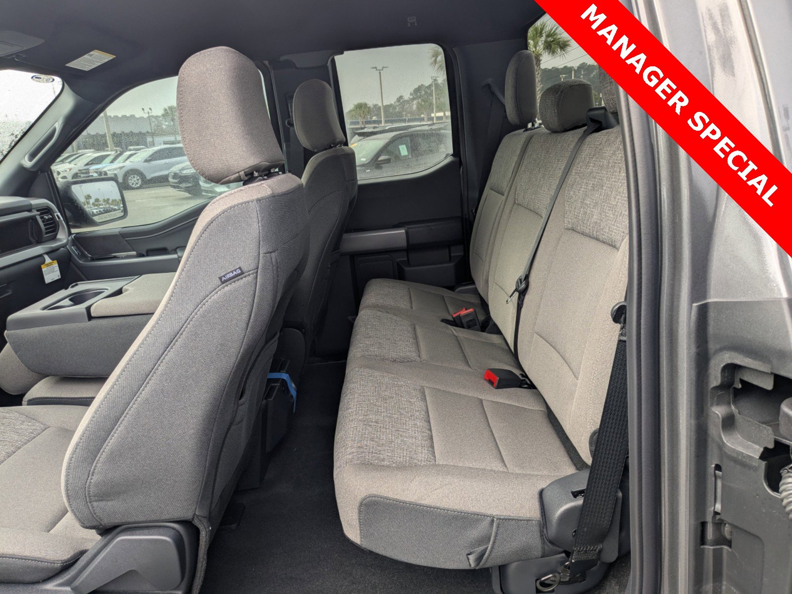 New 2025 Ford F150 XLT w/ Equipment Group 301A Standard image 14