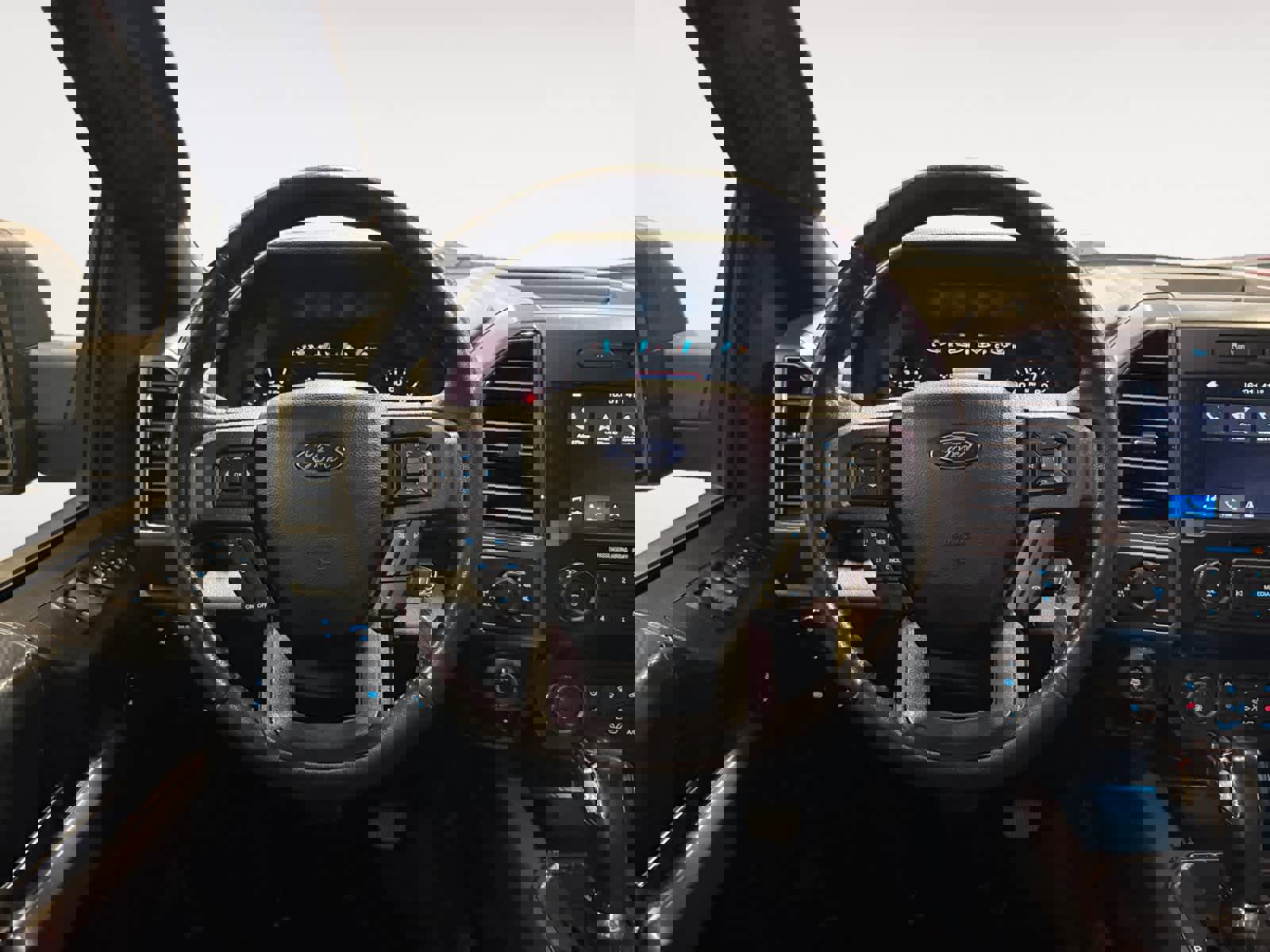 Used 2019 Ford F150 XLT w/ Equipment Group 302A Luxury image 13