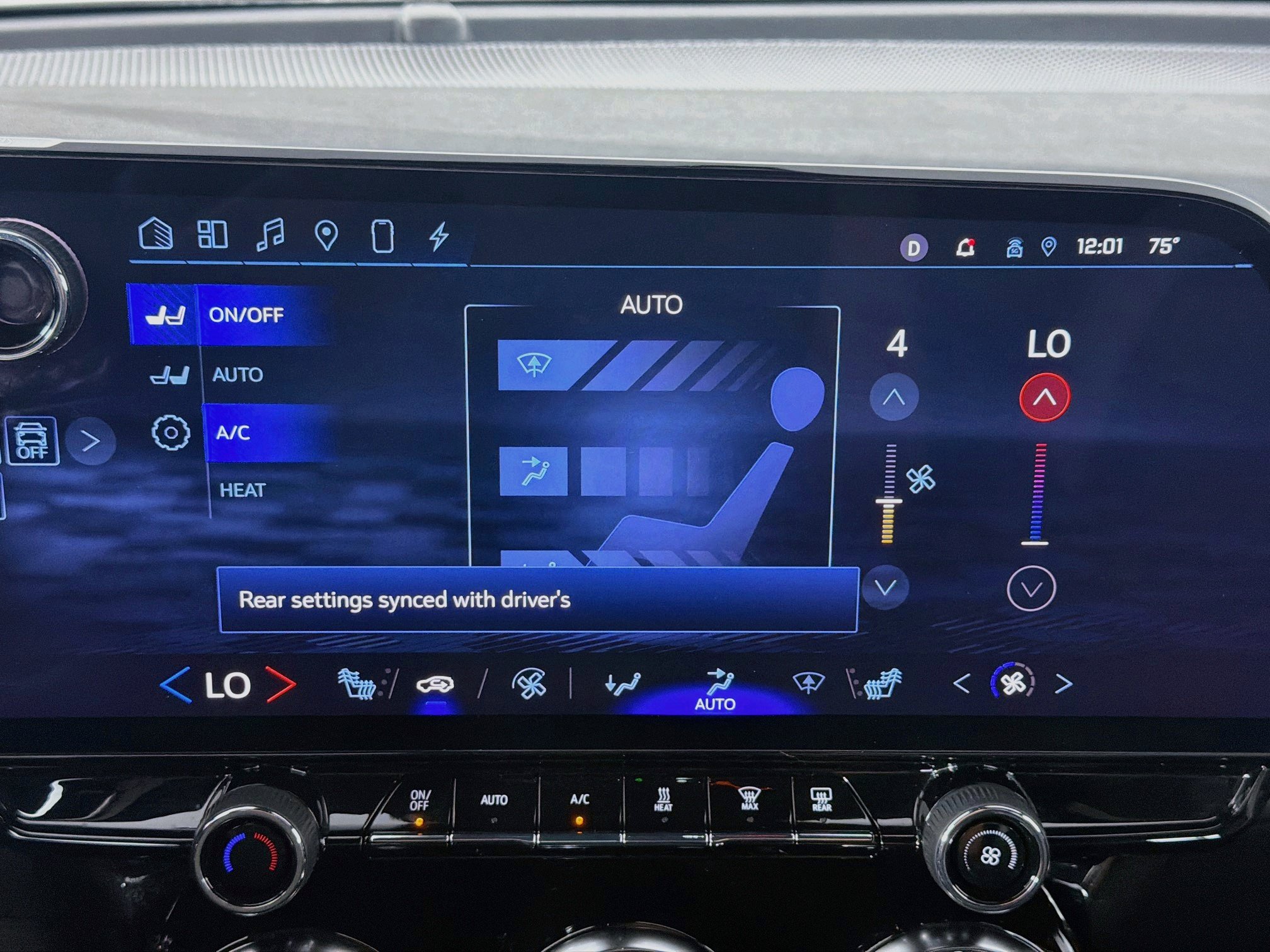 Used 2024 Chevrolet Blazer EV LT AWD/4WD image 24