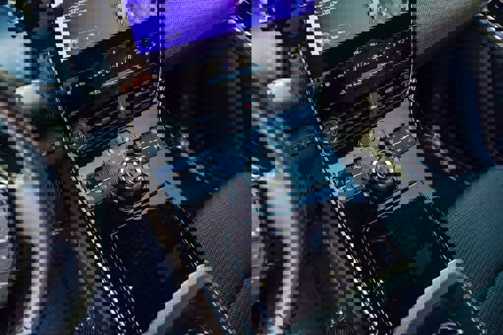 Used 2023 Toyota bZ4X XLE w/ Weather Package image 21