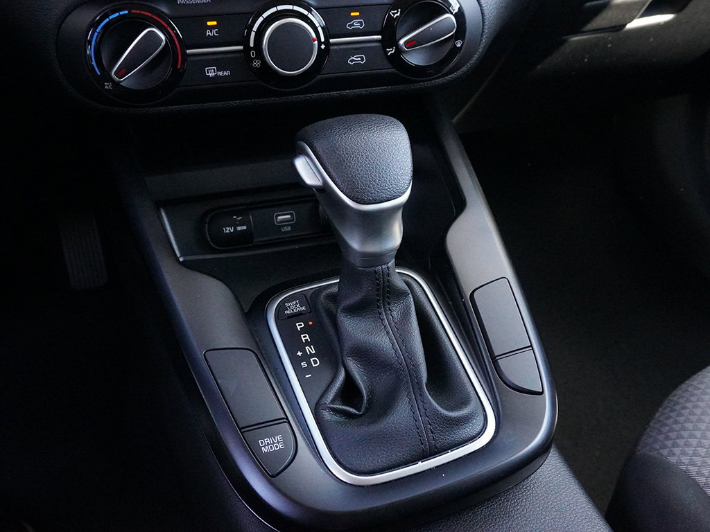 Used 2025 Kia Soul LX w/ LX Technology Package FWD image 47