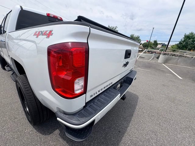 Used 2017 Ford F150 Lariat w/ Equipment Group 502A Luxury AWD/4WD image 41