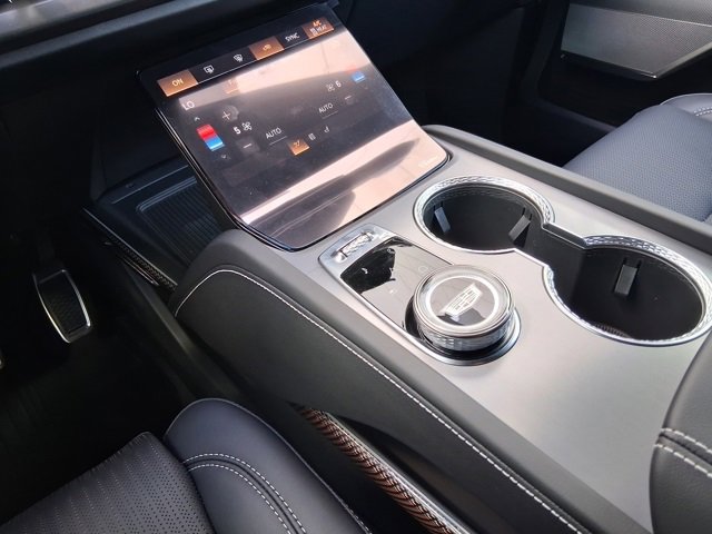 New 2026 Cadillac Vistiq Luxury w/ LPO, Floor Liner Package image 16