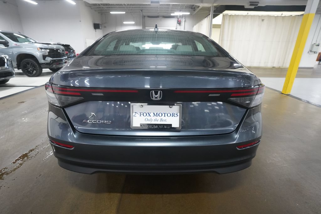 Certified 2023 Honda Accord EX image 25