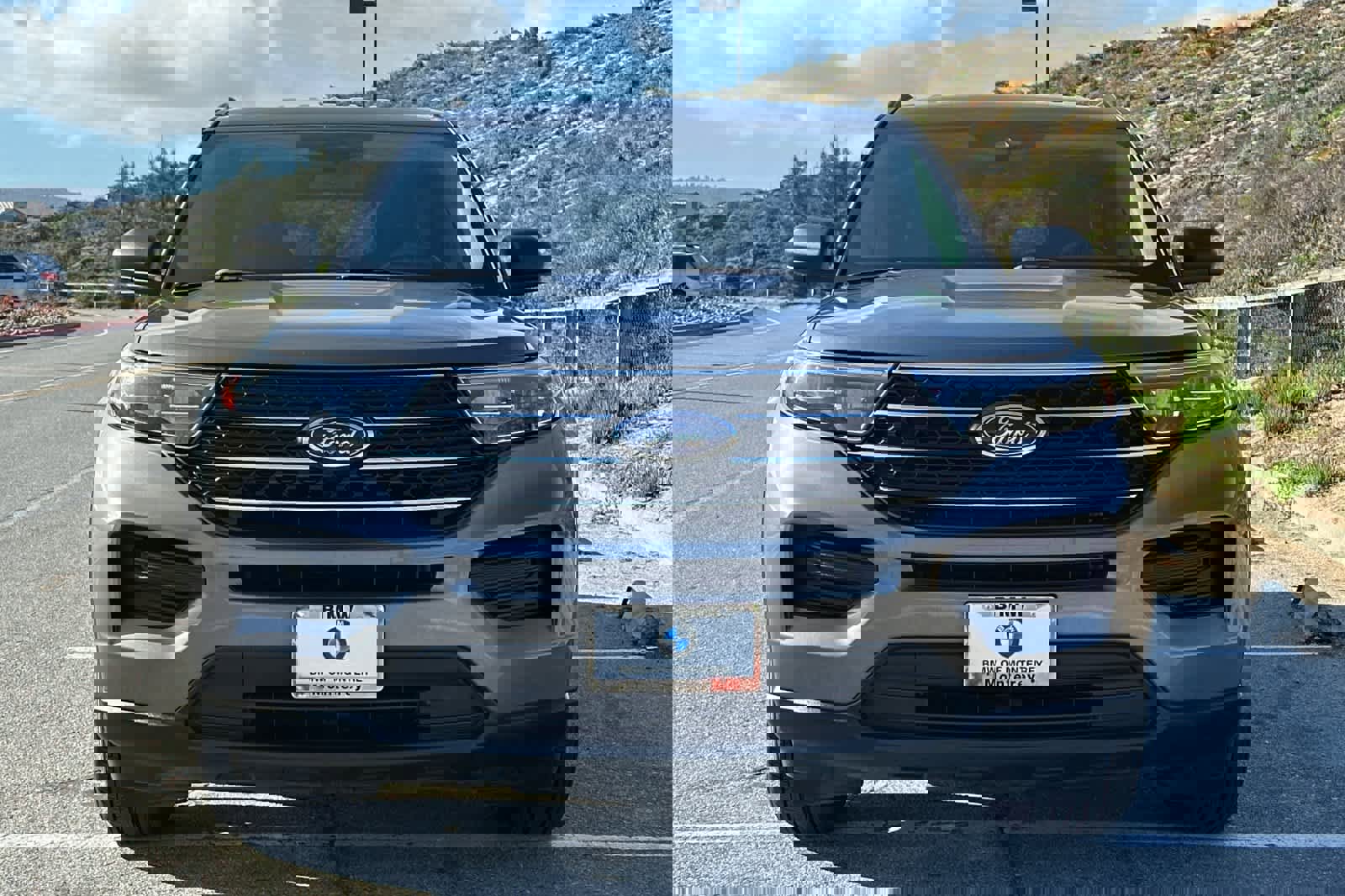 Used 2022 Ford Explorer XLT w/ Class IV Trailer Tow Package image 10