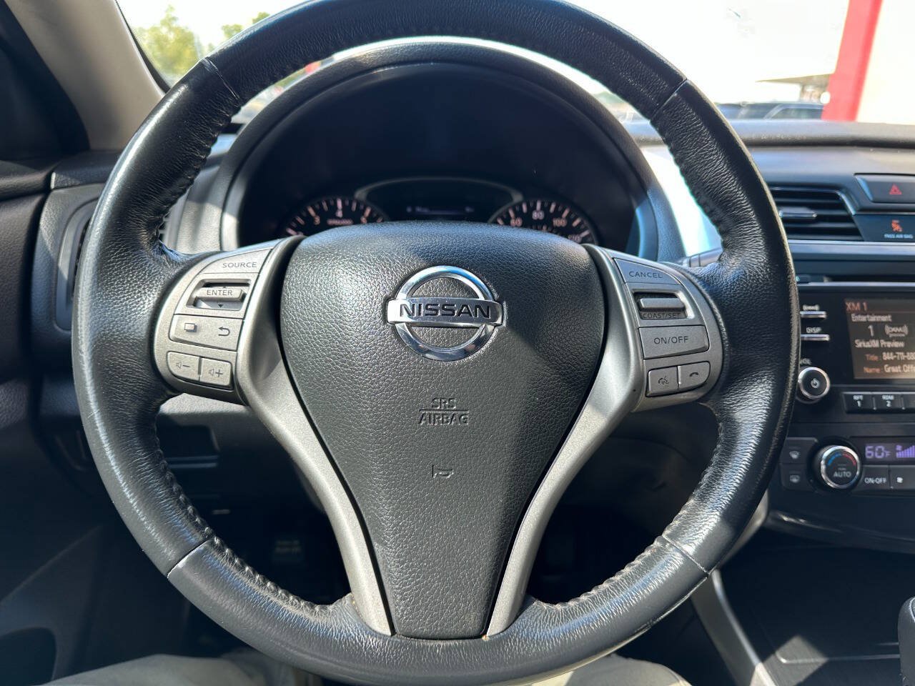 Used 2014 Nissan Altima 2.5 SV FWD image 30