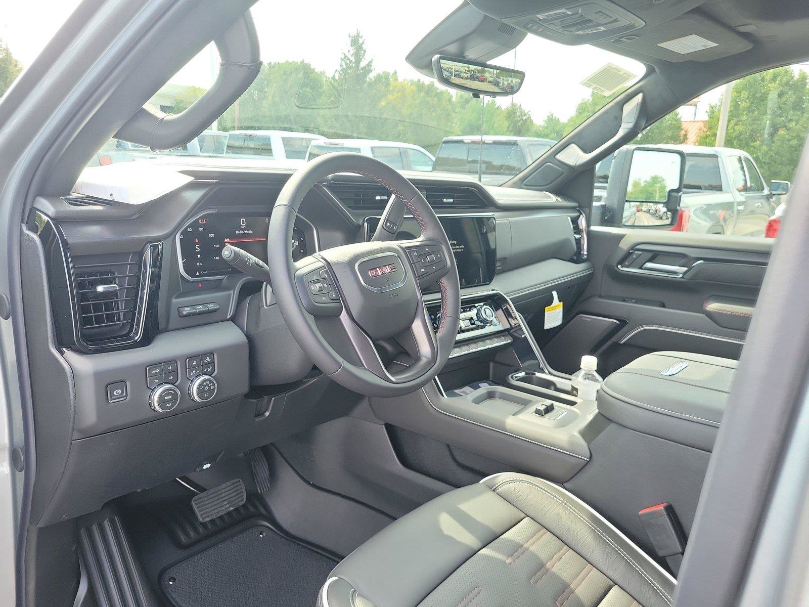 New 2026 GMC Sierra 2500 AT4X AWD/4WD image 17