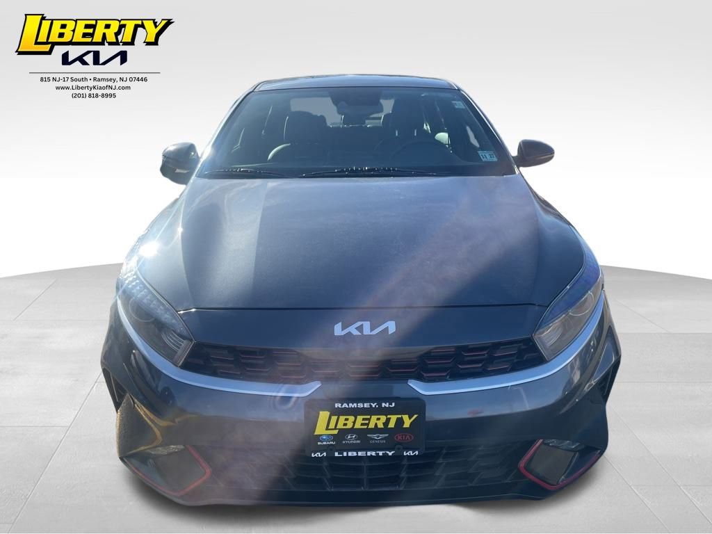 Used 2023 Kia Forte GT-Line image 2