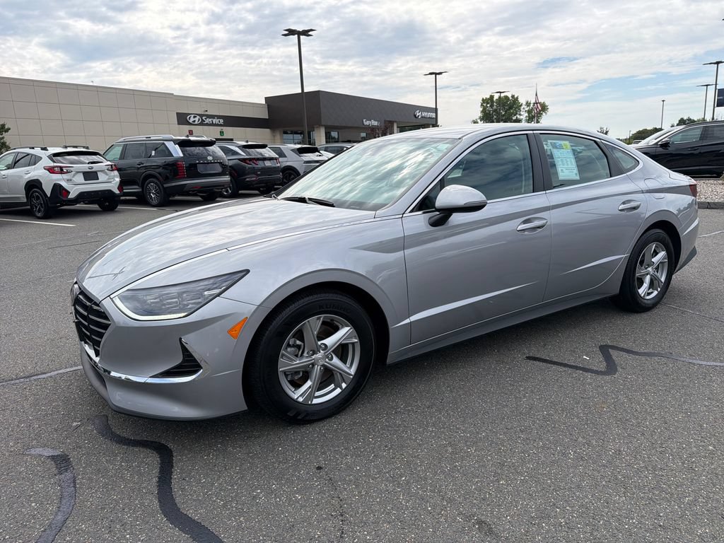 Certified 2023 Hyundai Sonata SE FWD image 1