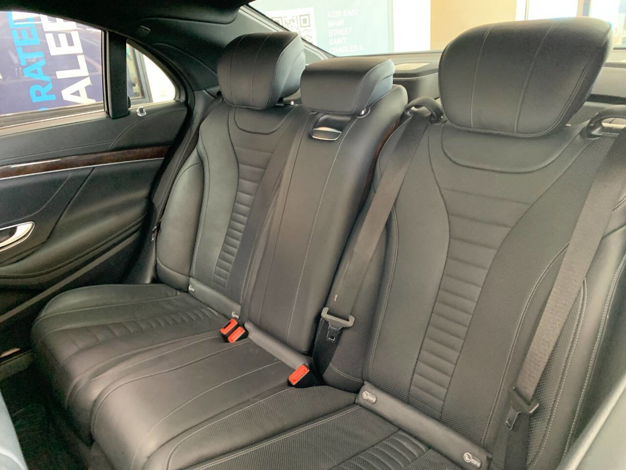 Used 2016 Mercedes-Benz S 550 S 550 4MATIC AWD 4dr Sedan image 13