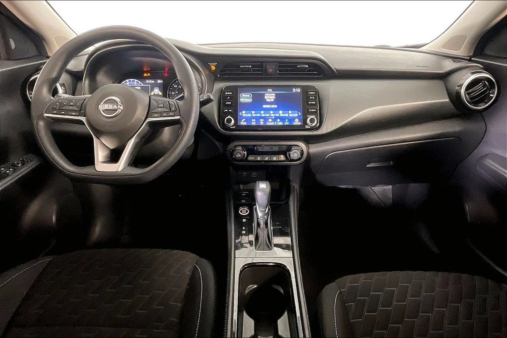 Used 2022 Nissan Kicks SV FWD image 18